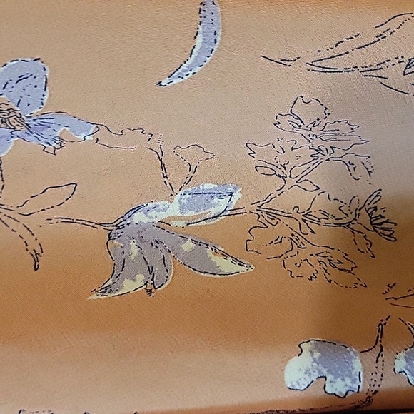 Beautiful kimono - Picture 3 of 3